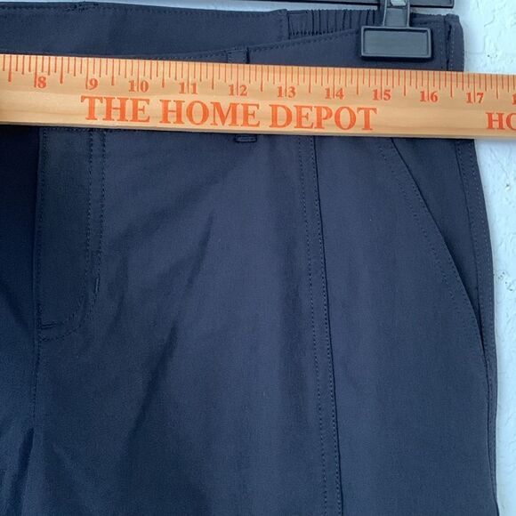 Kirkland Signature Women’s Black Capri Pants Five Pockets Size 8 - Picture 5 of 10